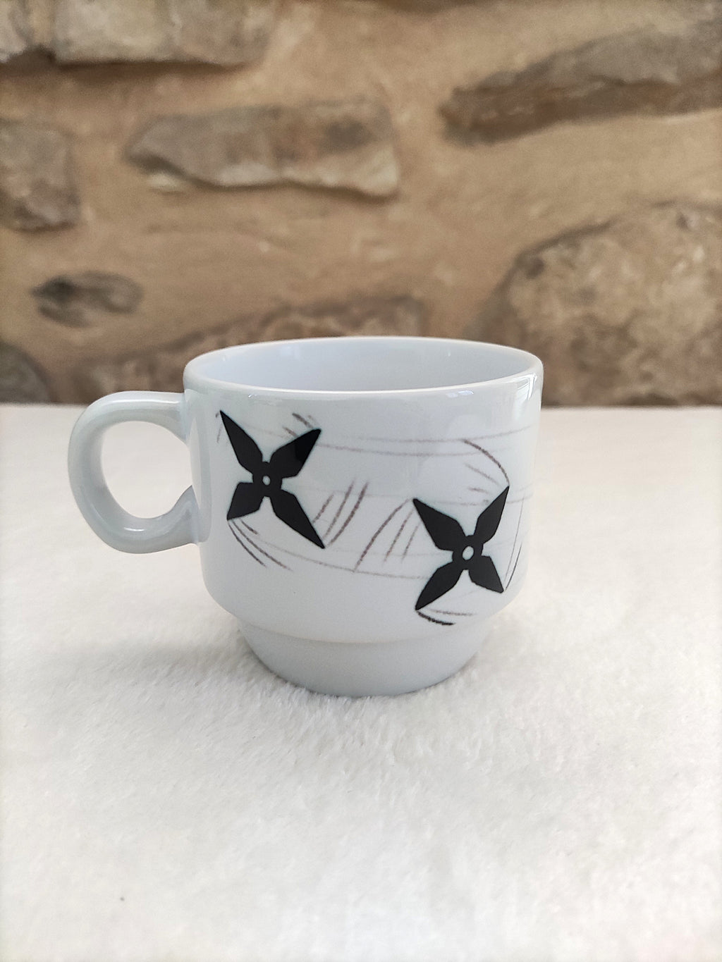 Duo de petits mugs, Lotus et Shurikens